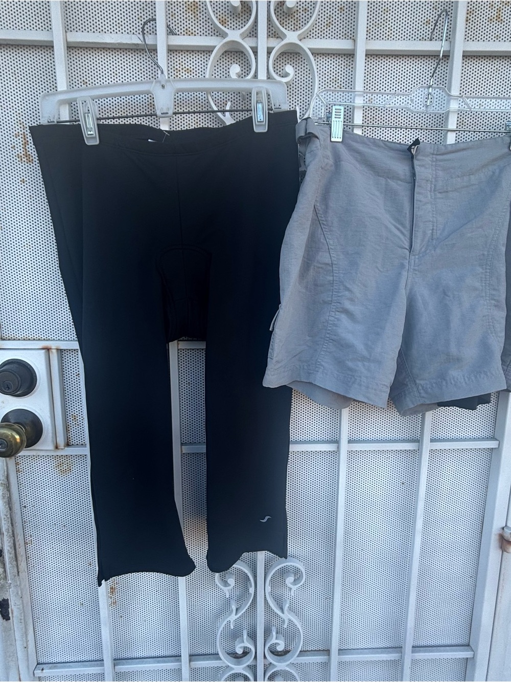Set of 2-women XL blk. cycling Shebest padded capris 19" inseam/Opearl shorts - Picture 3 of 15